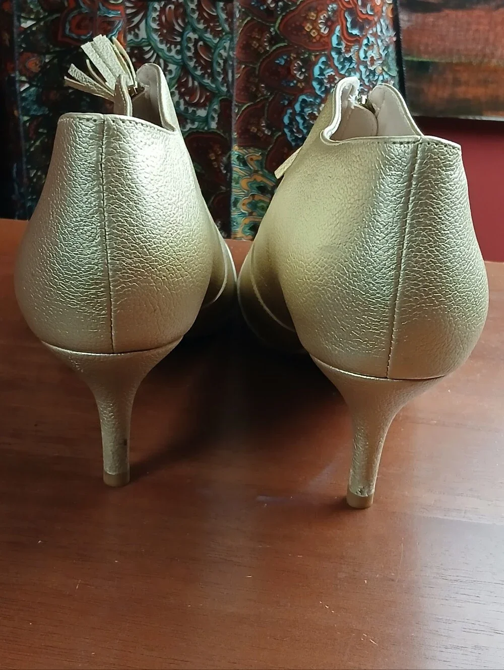 ASHRO Gold Metallic Pointed Toe Zip Front Kitten Heeled Bootie Pump Size 8.5M